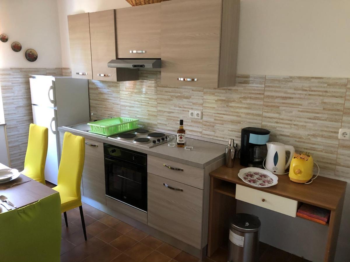 Apartments Ankica Kampor Bagian luar foto